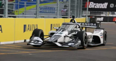 Honda Indy gets off to a roaring start